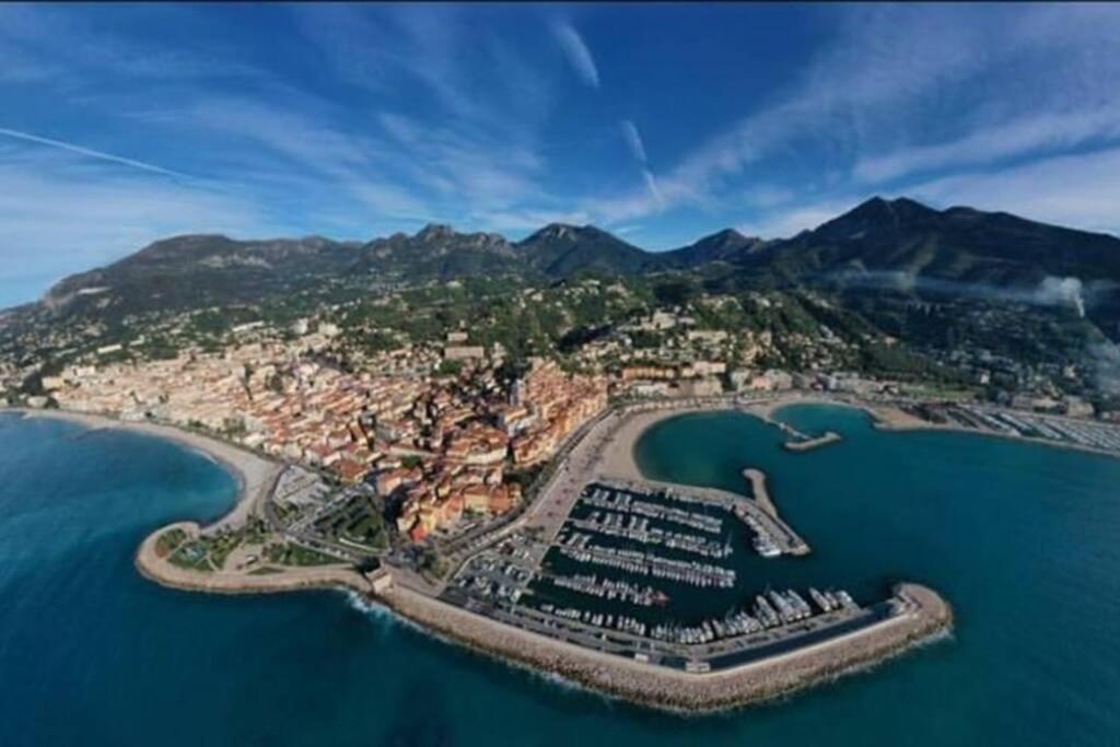 Le Lodge, T2 Classe 3 Etoiles Avec Jardin, Parking, Piscine & Mer A 2 Pas Μεντόν Εξωτερικό φωτογραφία